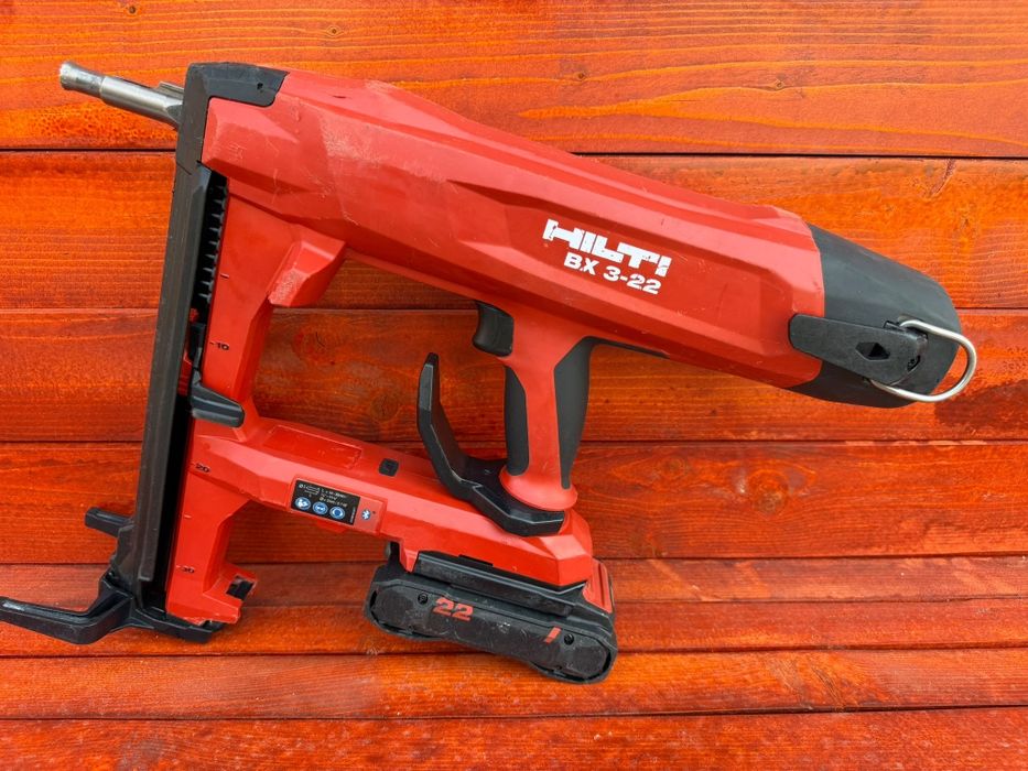 Hilti pistol de cuie pentru beton