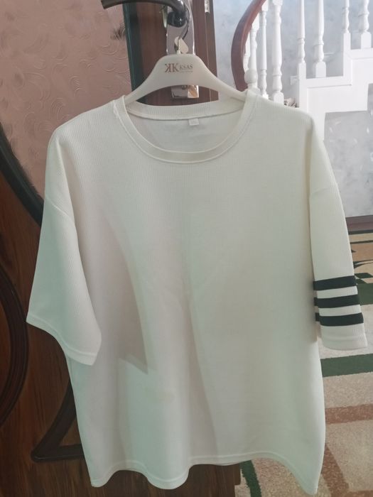 Futbolka 3XL bervorilinadi