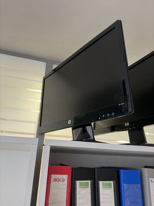 Мониторы продам все 4 шт за 15