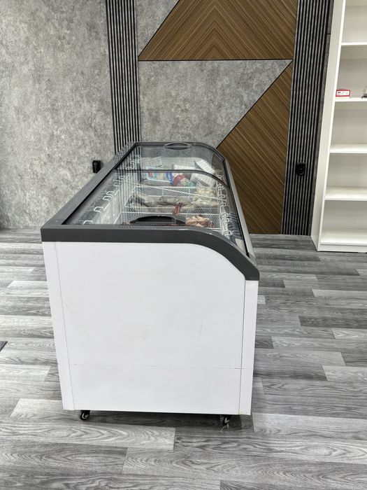 морозильник витринный