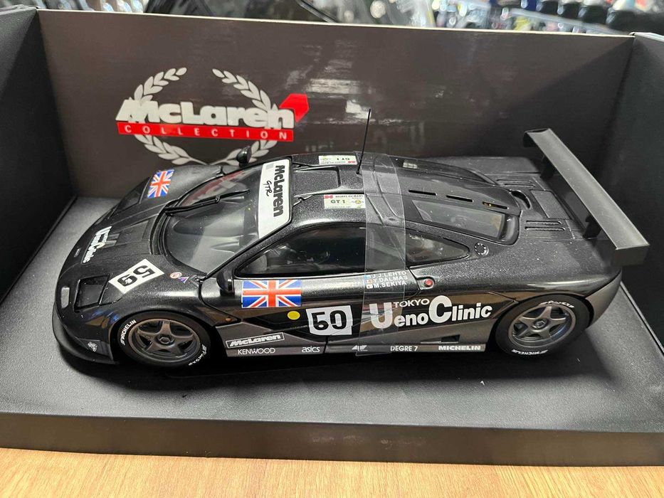 Метална колекционерска количка модел UT MODELS MCLAREN P1 1997г. 1:18