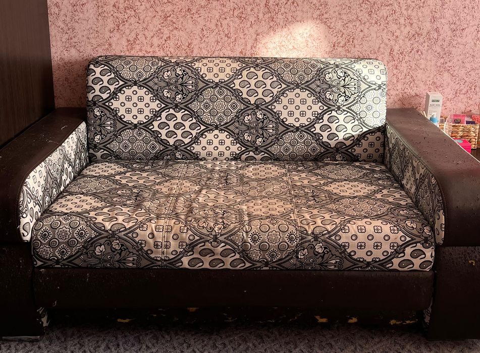 Продается раскладной диван