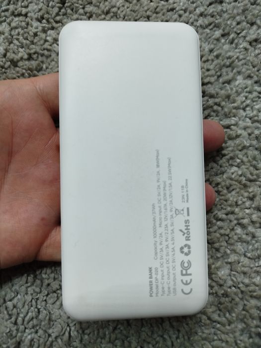Повербанк 10000 mAh 37w