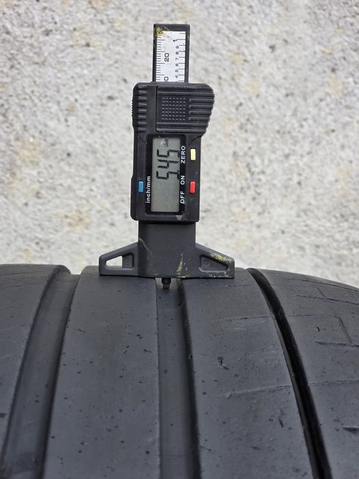 Vând  trei anvelope de vara pirelli  275 35 23 cu 315 30 23  dot 2222