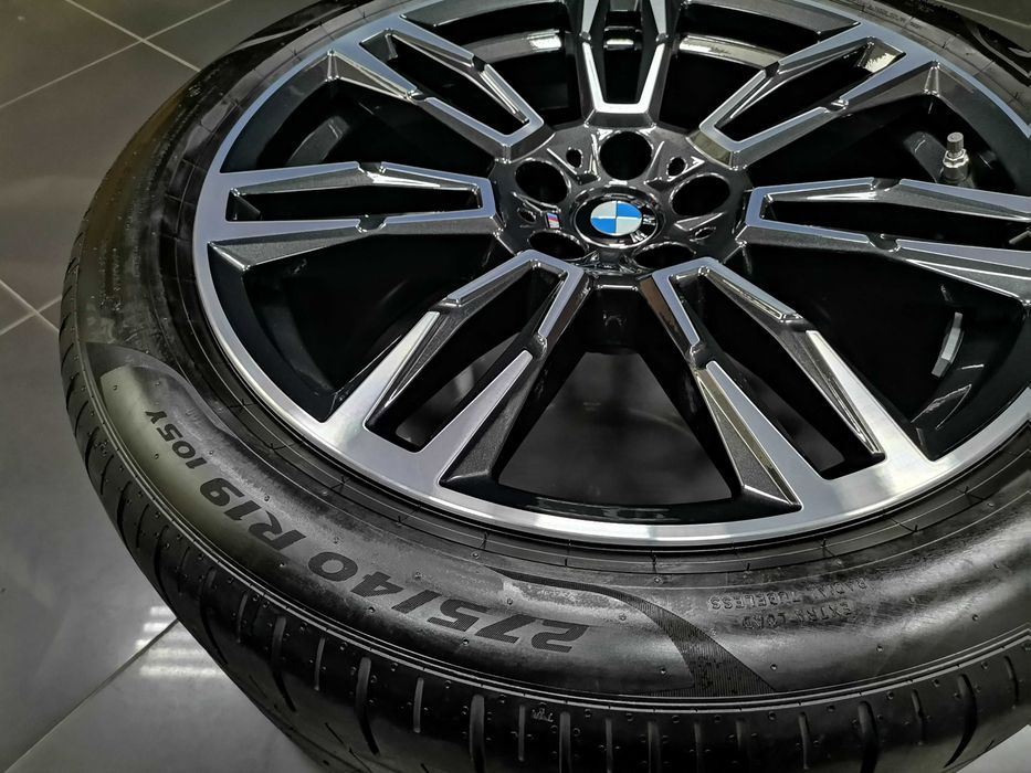 19" Нови OE BMW Джанти Style 935 M Гуми Датчици БМВ 5 G60 G61 i5