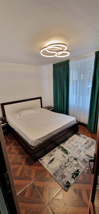 Vand  apartament 3 camere + gradin, complet mobilat si utilat!