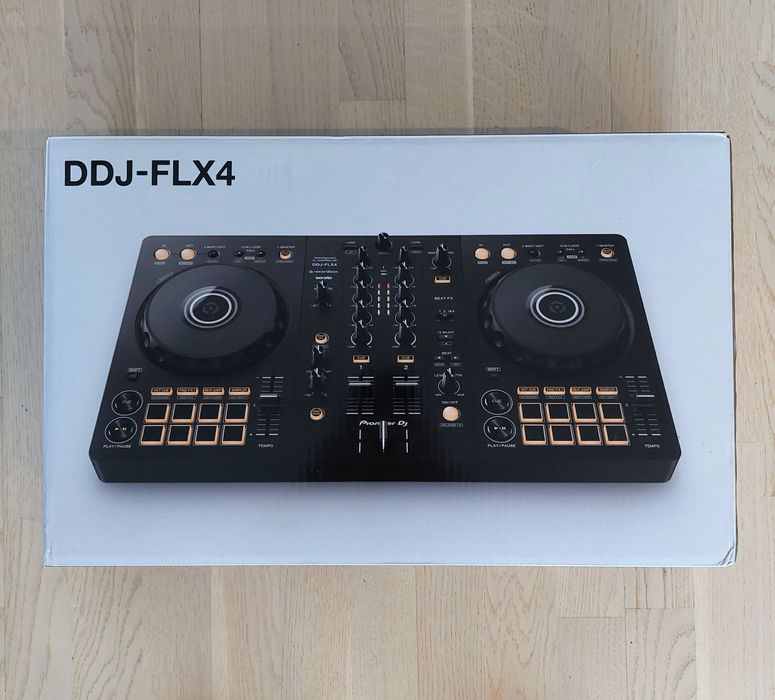 Pioneer DJ DDJ-FLX4 - Consola DJ. Compatibila Apple iPhone, iPad
Conso