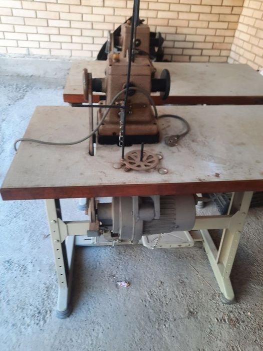 Скорняжная швейная машина