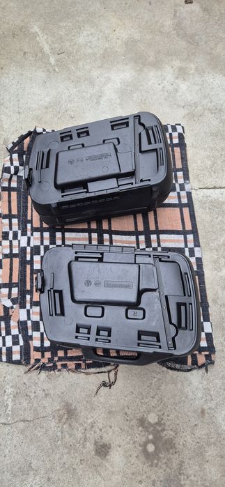 Vând cutii laterale MOTO Suzuki Bandit GSF 1250/650 - 2007/2011