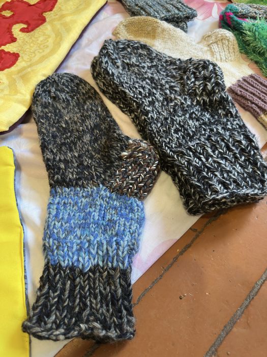 Продам корпешки, носки вязанные