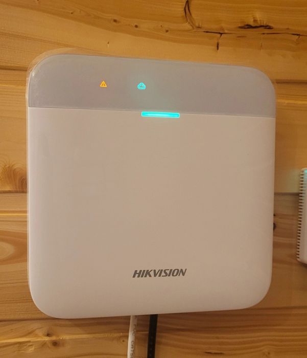 Установка камер видеонаблюдения ремонт кабеля диска питания