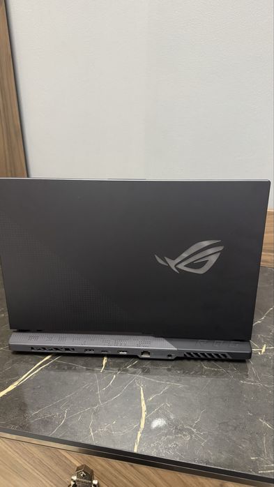 Ноутбук Asus ROG STIX