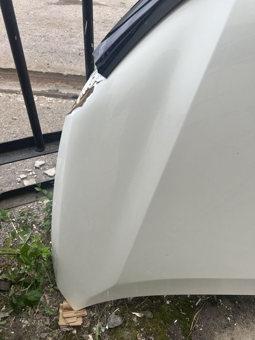 Продается капот