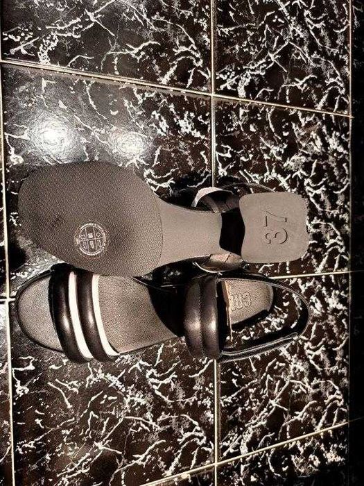 Дамски кожени черни сандали на Camper 37 - номер