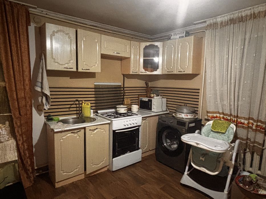Срочно продам кухонный гарнитур
