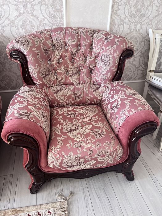 Продам мягкую мебель диван Потютьков