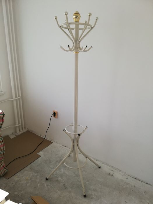 Здрава метална ретро закачалка