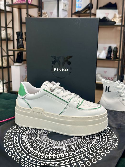 Оригинални дамски сникърси PINKO намалени