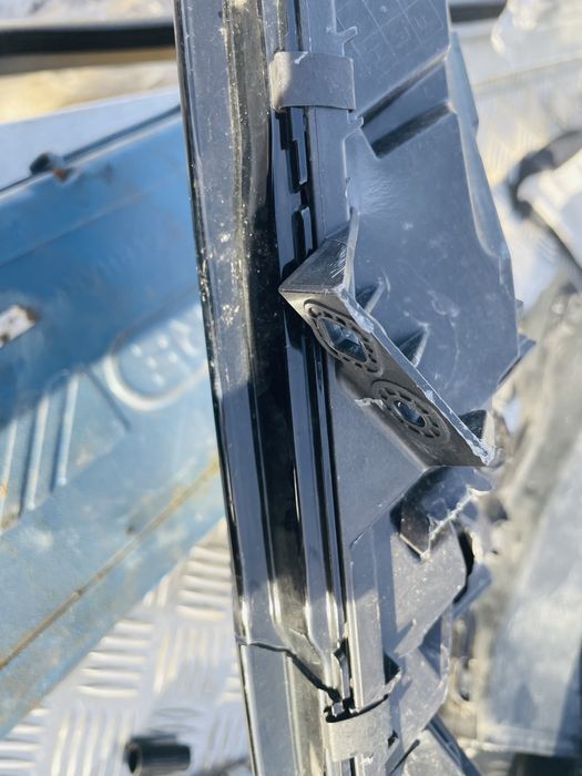 Халоген за mitsubishi colt