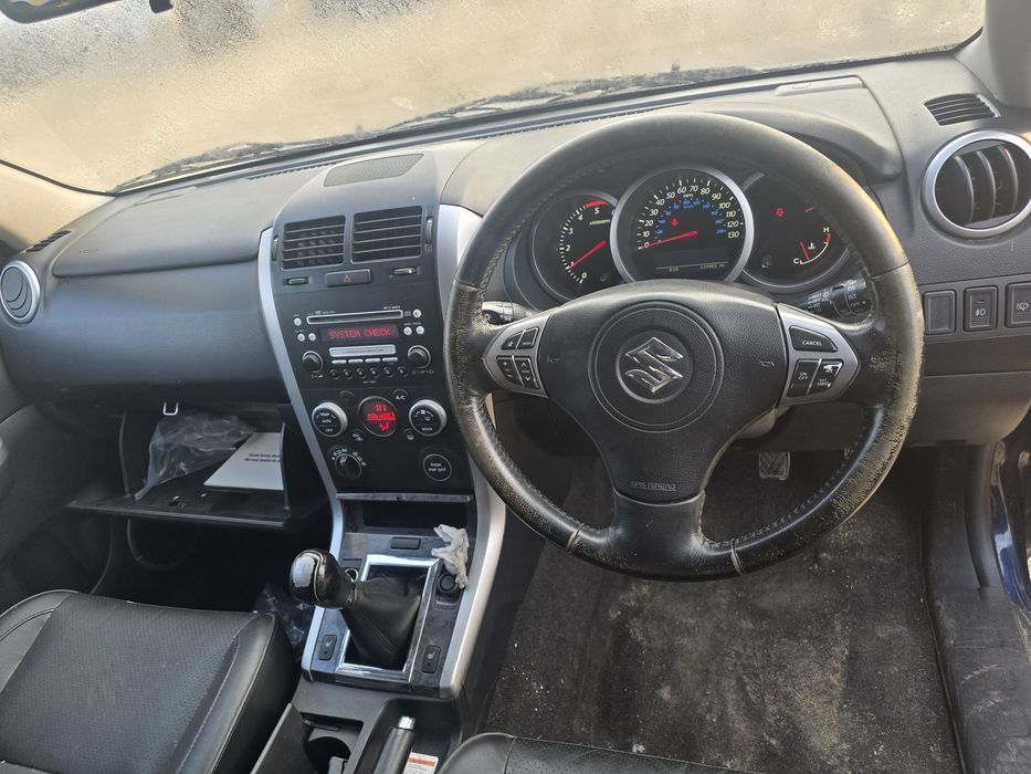Suzuki grand vitara 1.9ddis 2011 на части