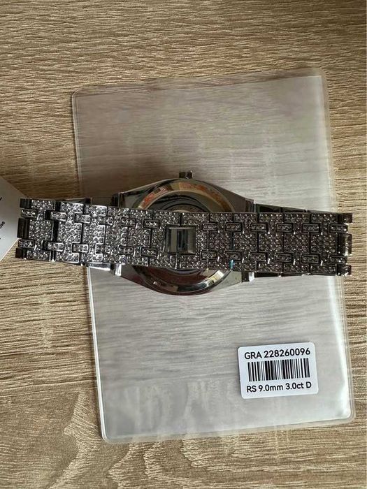 Диамантен Автоматичен Скелетон Часовник със Сертификат