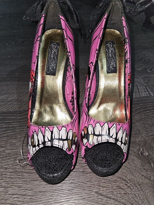 Pantofi Fashion design