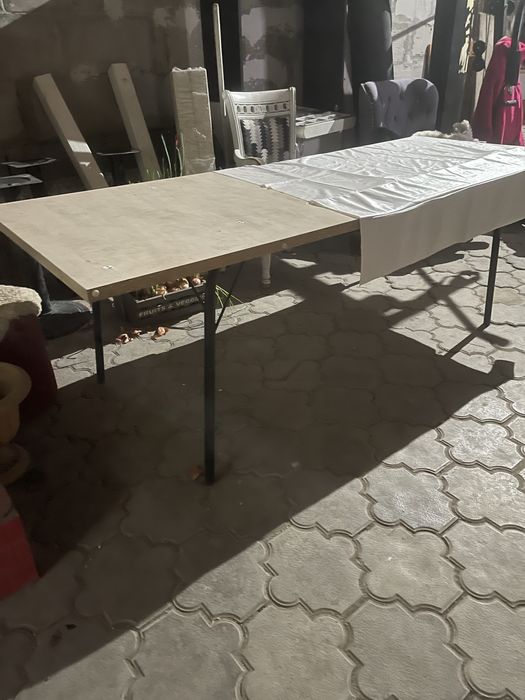 Продам стол для