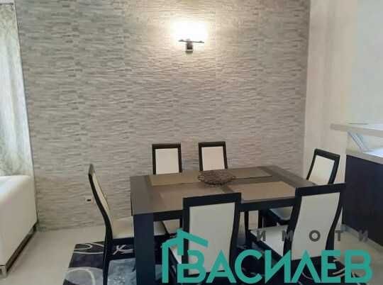 Продава се Тристаен апартамент в София, Център - 104 кв.м за 1810 €/кв.м - Снимка #3