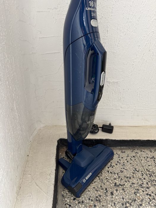 Безжична Вертикална Прахосмукачка Bosch BCHF216S Series 2, 2 in 1, 16V