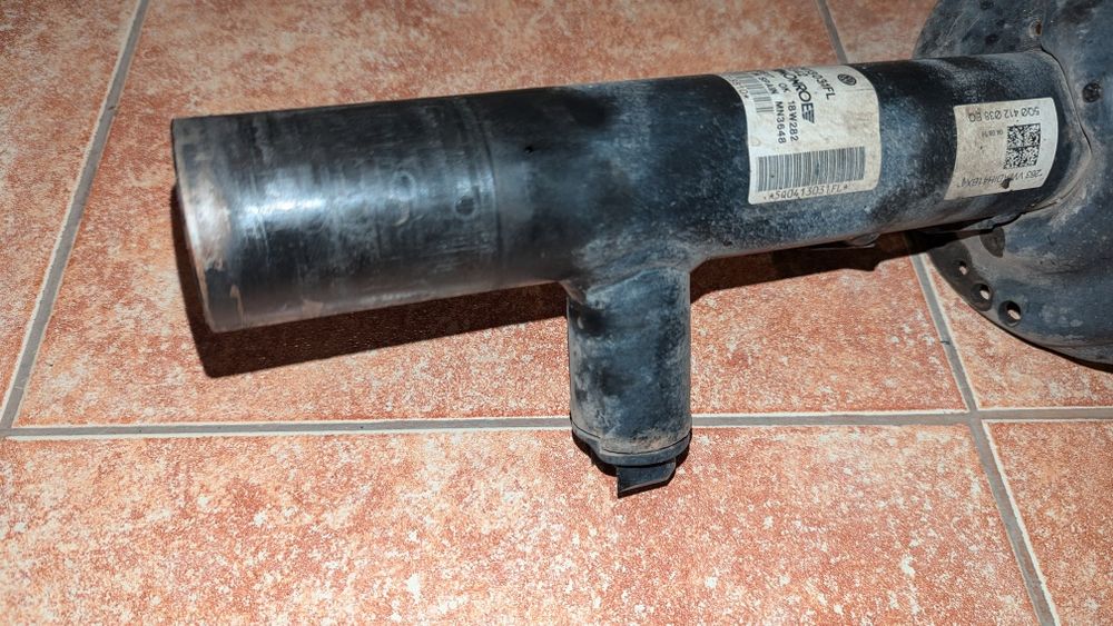 Предни адаптивни амортисьори за Skoda Octavia 3 с DCC 5Q0413031FL