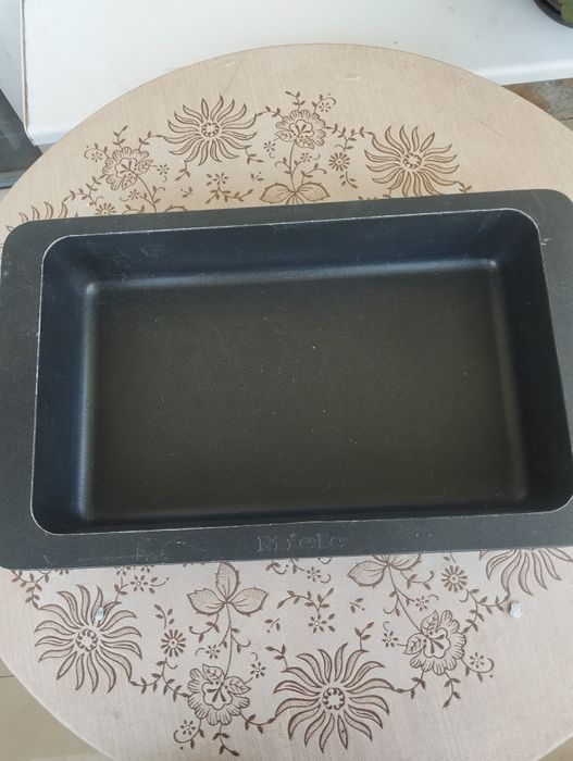 Дълбока тава Miele