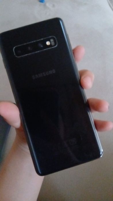 Продам самсунг s 10