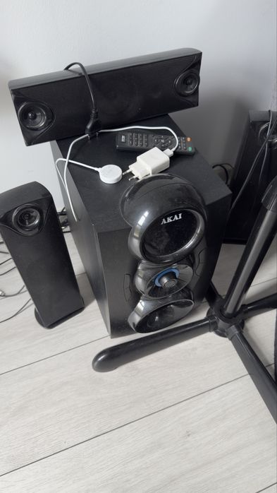 Boxe Akai 3.1 -Sistem Audio