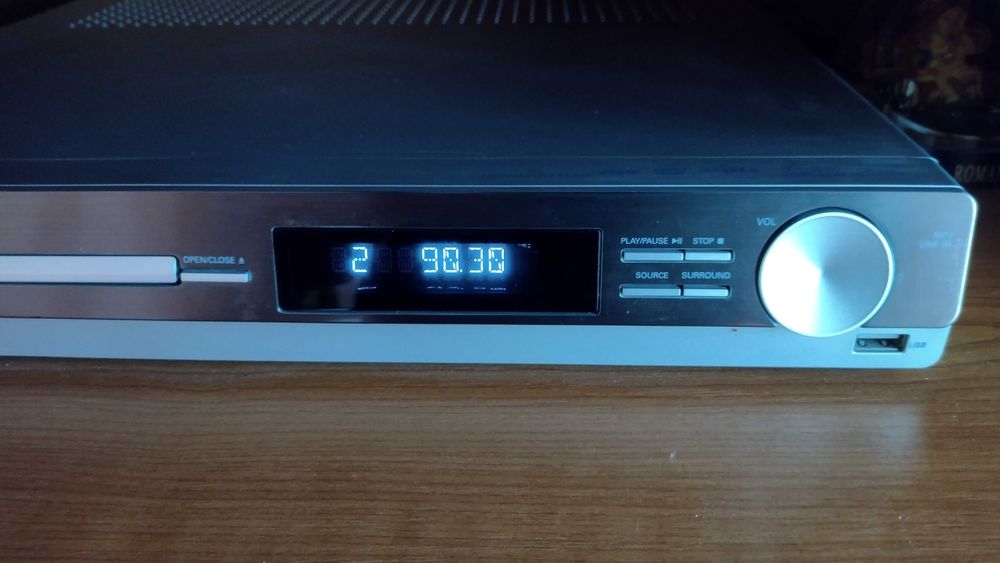 Sistem Home Cinema Philips HTS3154 + 6 boxe, IMPECABIL !!!