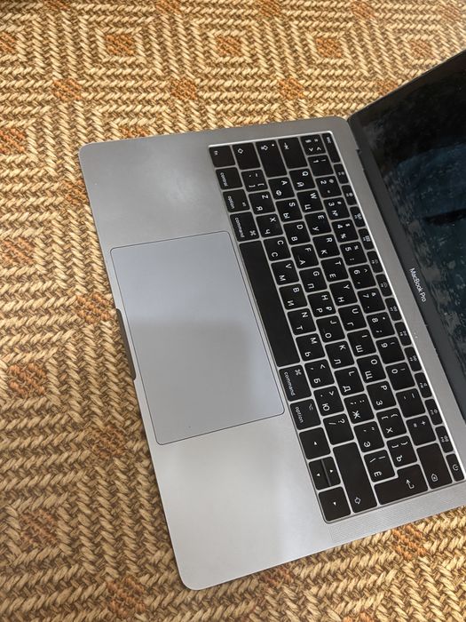 MacBook Pro, 2017, Intel, 13 дюймов, 128 GB