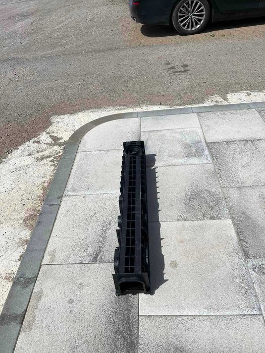 Линеен отводнител 100х100х1m с решетка PAGF, B125 - #Земелрок