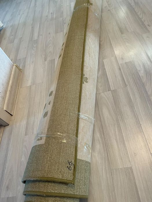 Продам ковры 2 шт