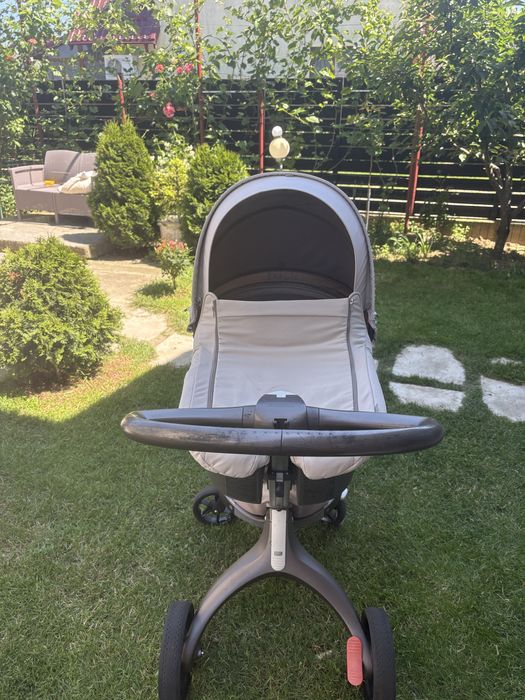 Cărut stoke v5 in stare buna !