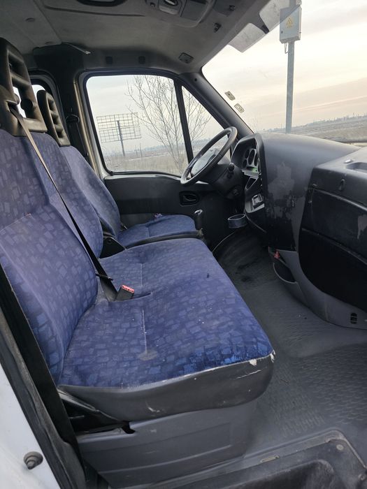 Iveco daily 7 locuri bena 3.3.m