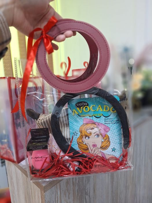 Подарочные наборы