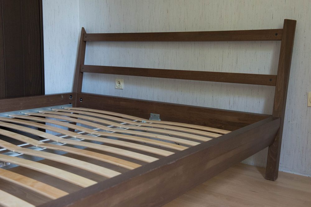 Ikea: кресла EKERÖ,  спалня Stockholm