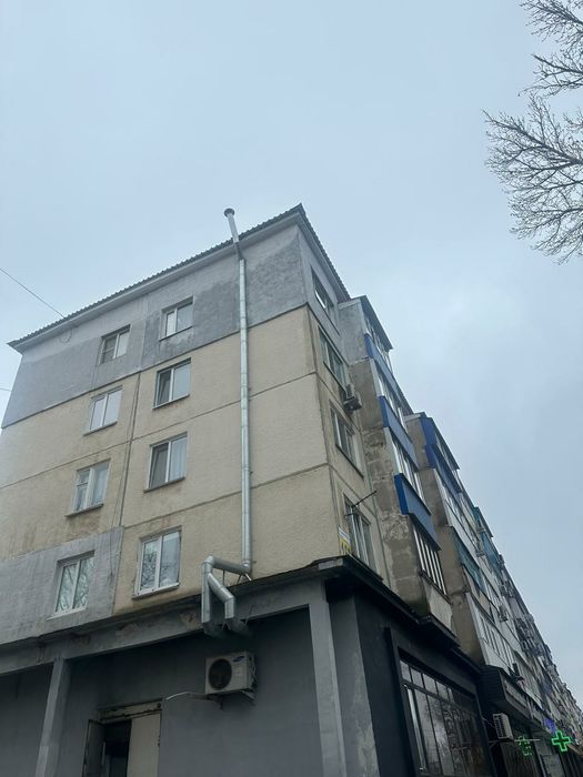 Продам  вытяжную трубу до 5 этажа