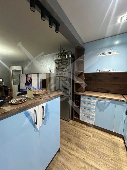 Продава се Тристаен апартамент в София, Света Троица - 68 кв.м за 2175 €/кв.м - Снимка #1