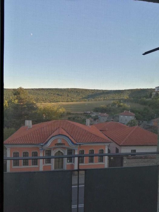 Продава се Тристаен апартамент в Омуртаг - 85 кв.м за 690 €/кв.м - Снимка #8