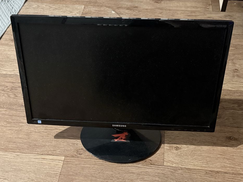 Мониторы продам