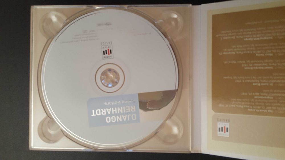 Дискове джаз, фадо-Django Reinhardt, Amália Rodrigues, Matt Molloy