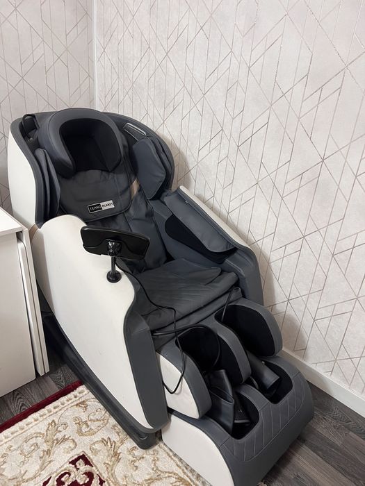 Массажное кресло