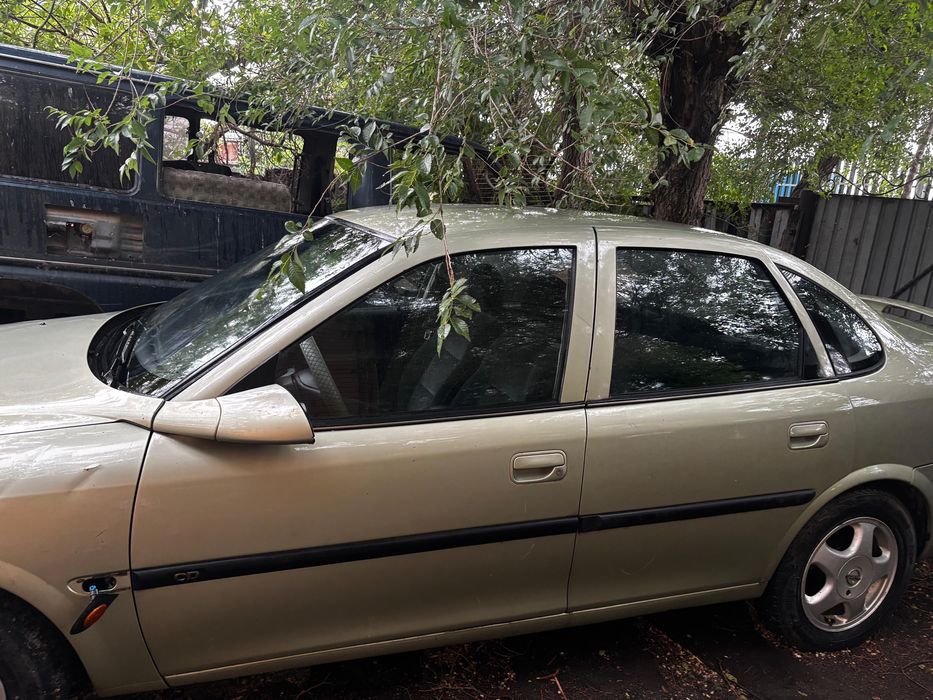 Продам автомобиль Opel