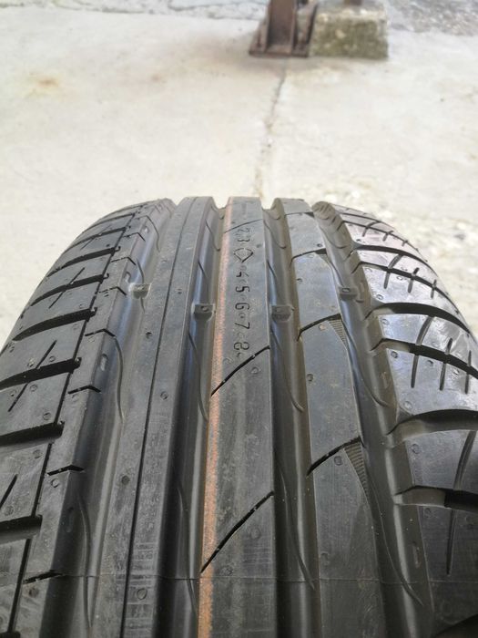 Нови летни гуми 215/65R15 Nokian H 100H ExtraLoad