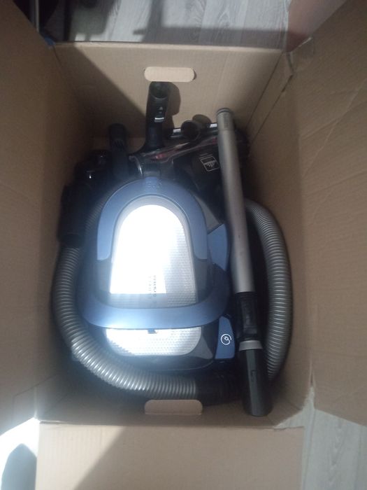 Продам пылесос фирмы Tefal оригинал